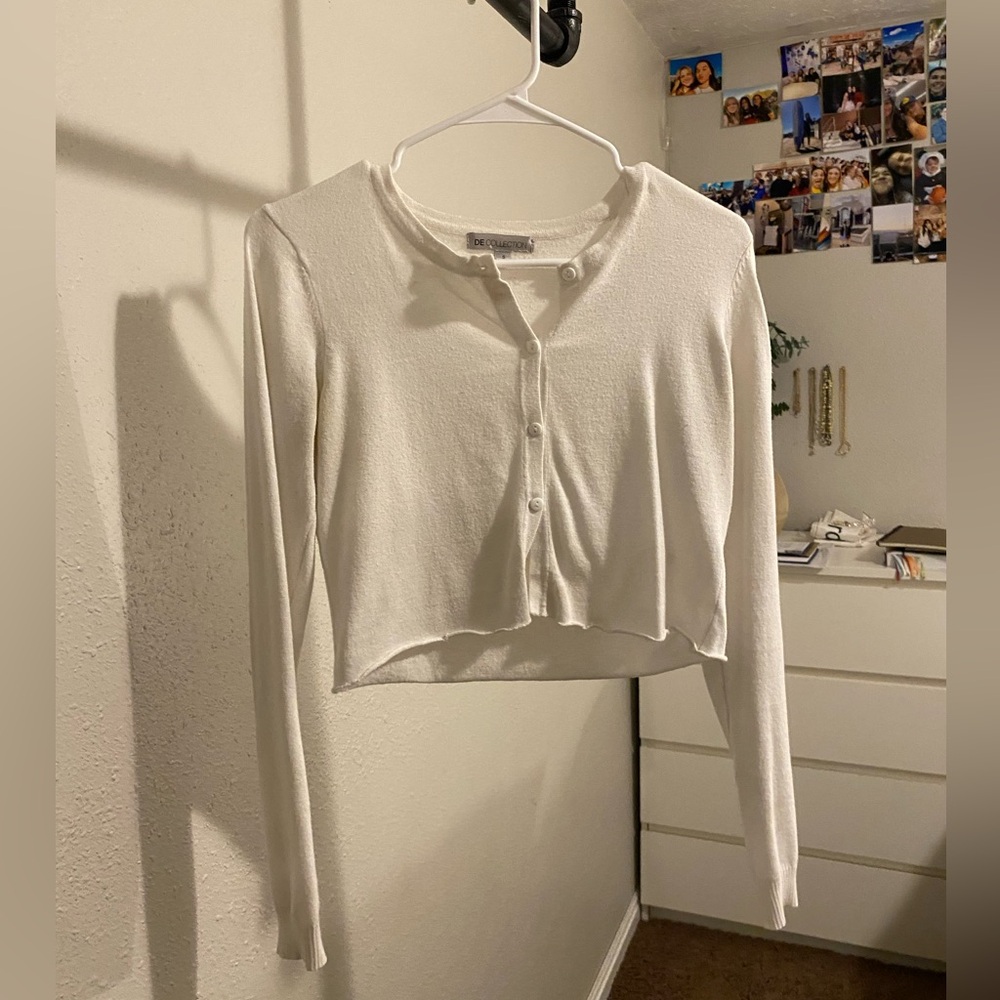 White cropped button down cardigan